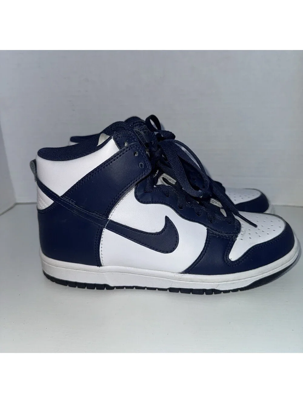 Nike Dunk High GS White Midnight Navy DB2179-104 Size 5Y Women’s 6.5 With Box